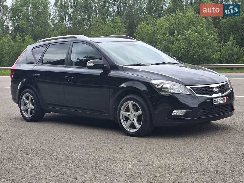 Универсал Kia Ceed 2012 в Ковеле
