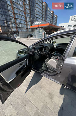 Універсал Kia Ceed 2012 в 