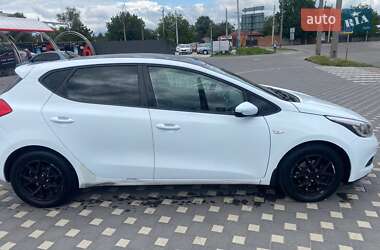 Хэтчбек Kia Ceed 2012 в Полтаве