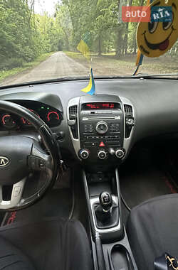 Универсал Kia Ceed 2009 в 