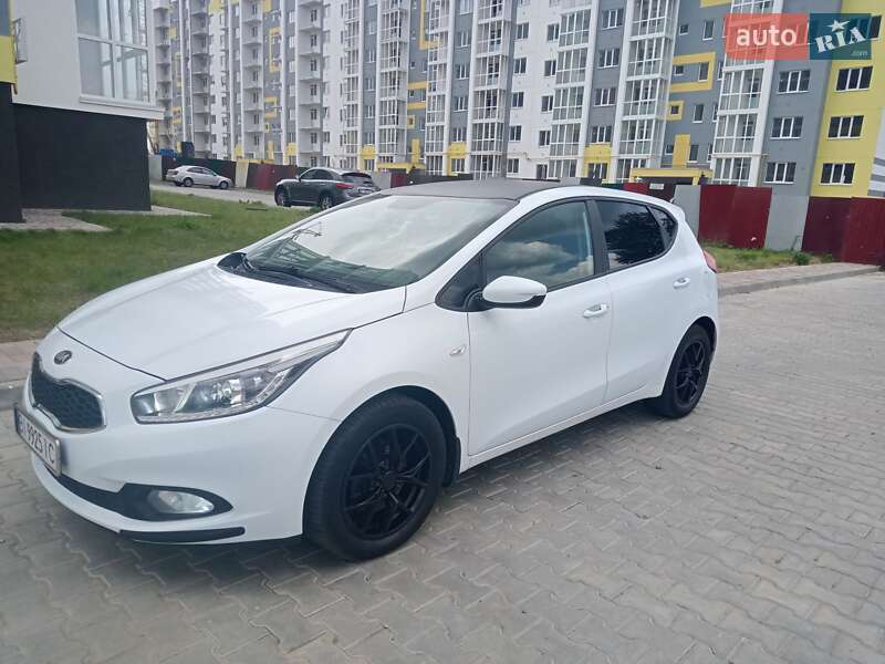 Kia Ceed 2012