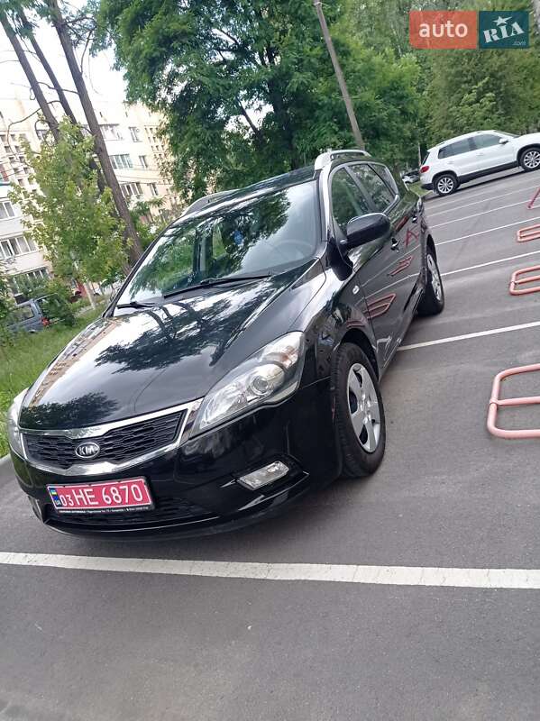 Універсал Kia Ceed 2009 в Вінниці фото 3 Універсал Kia Ceed 2009 в Вінниці