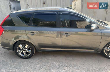 Універсал Kia Ceed 2012 в Вінниці