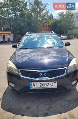 Универсал Kia Ceed 2011 в Запорожье