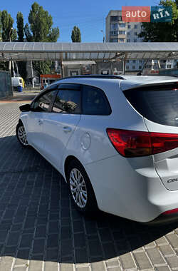 Универсал Kia Ceed 2013 в Одессе