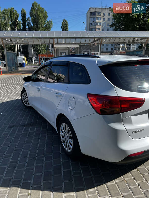 Универсал Kia Ceed 2013 в Одессе фото 15 Универсал Kia Ceed 2013 в Одессе