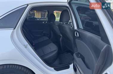 Хэтчбек Kia Ceed 2022 в 