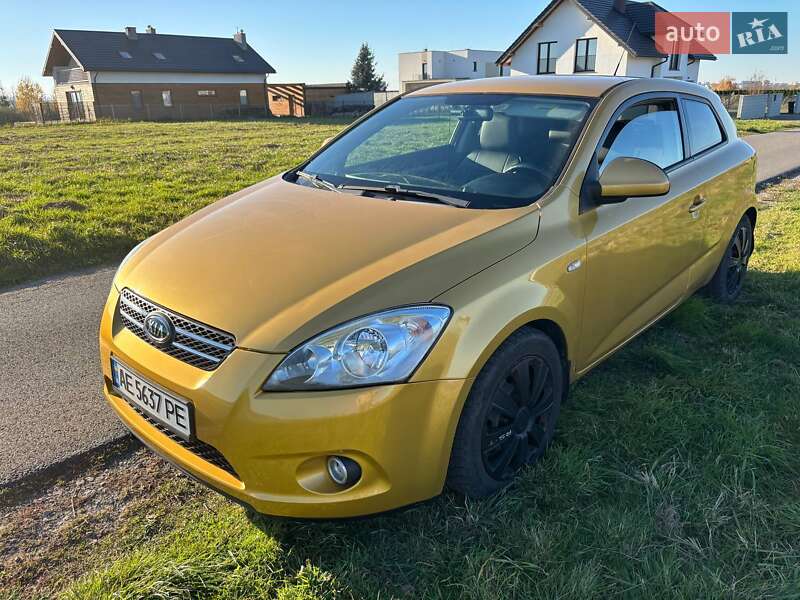 Хетчбек Kia Ceed 2008 в Дніпрі фото 2 Хетчбек Kia Ceed 2008 в Дніпрі