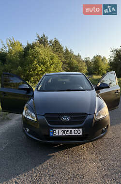 Хэтчбек Kia Ceed 2007 в Кобеляках