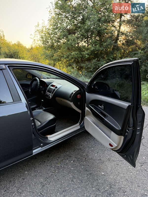 Хетчбек Kia Ceed 2007 в Кобеляках