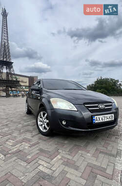 Хэтчбек Kia Ceed 2007 в Харькове