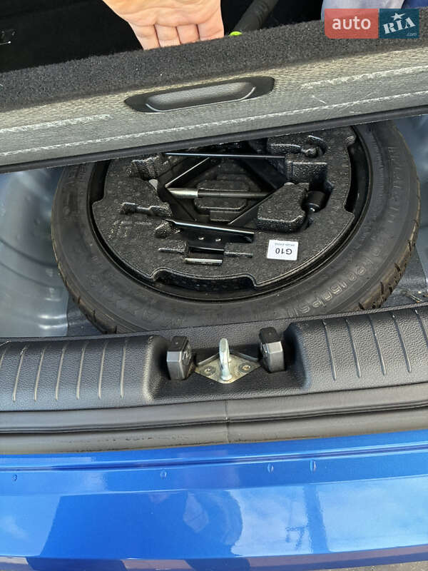 Хетчбек Kia Ceed 2019 в Києві фото 17 Хетчбек Kia Ceed 2019 в Києві