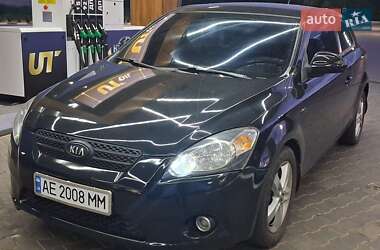 Хетчбек Kia Ceed 2008 в Жовтих Водах