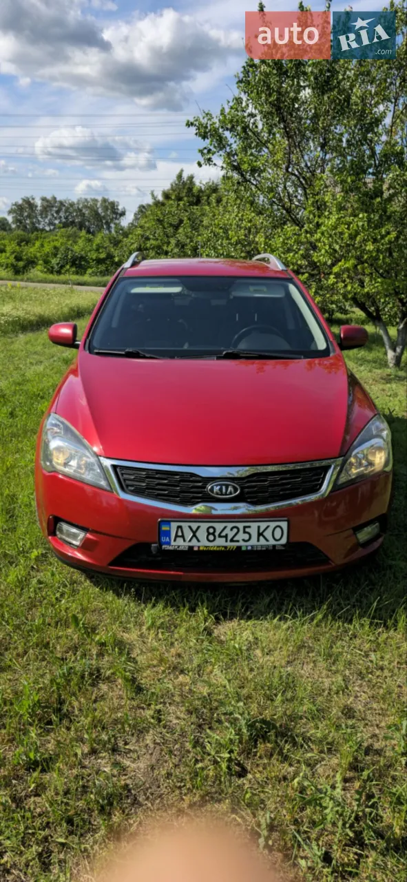 2010 Kia Cee'd - мініатюра 11