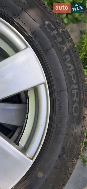 Универсал Kia Ceed 2009 в Золочеве