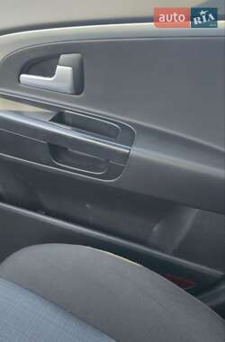 Универсал Kia Ceed 2009 в Золочеве