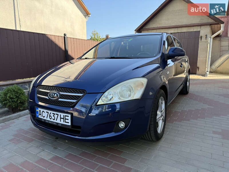 Хетчбек Kia Ceed 2008 в Луцьку