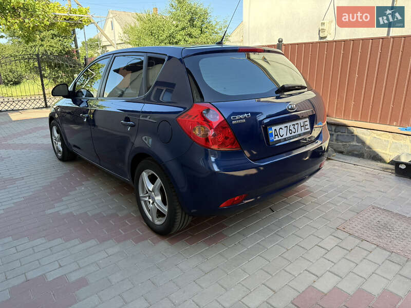 Хетчбек Kia Ceed 2008 в Луцьку