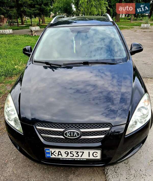 Універсал Kia Ceed 2009 в Переяславі