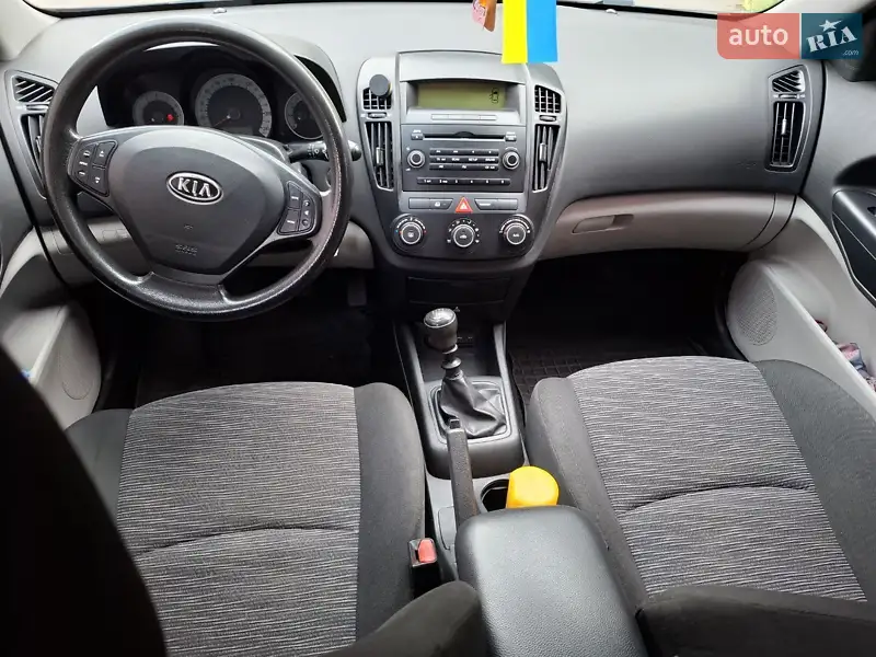 Kia Ceed 2009 VIN U5YFF52129L112739 фото оголошення 4 з 37