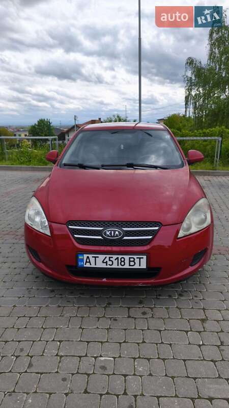 Хетчбек Kia Ceed 2008 в Івано-Франківську