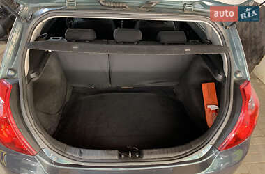 Хэтчбек Kia Ceed 2009 в 