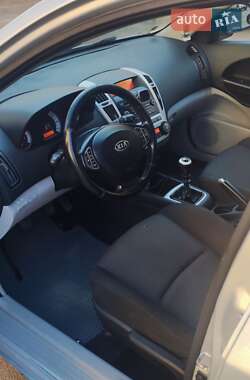 Универсал Kia Ceed 2008 в 