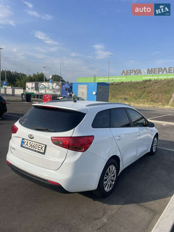 Универсал Kia Ceed 2013 в Киеве