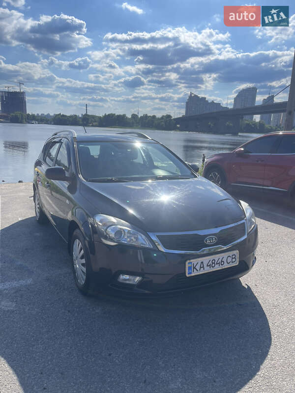 Универсал Kia Ceed 2009 в Киеве