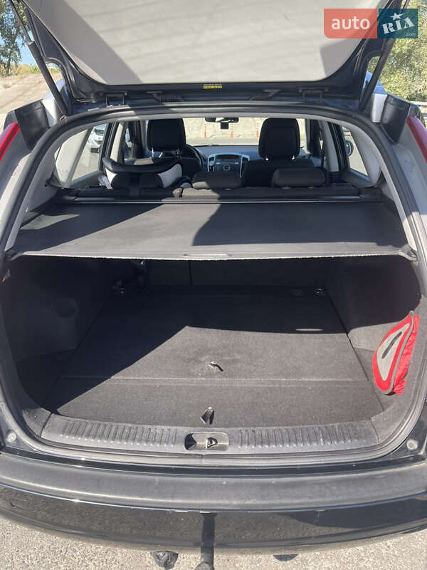 Универсал Kia Ceed 2009 в Киеве