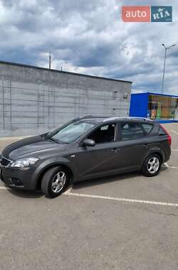 Универсал Kia Ceed 2009 в 