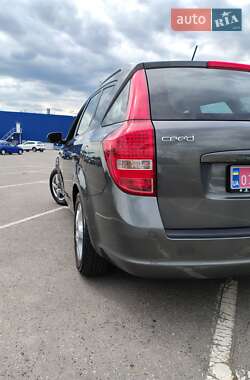 Универсал Kia Ceed 2009 в 