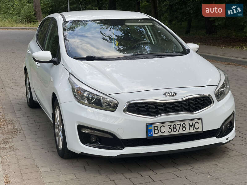 Хетчбек Kia Ceed 2016 в Львові