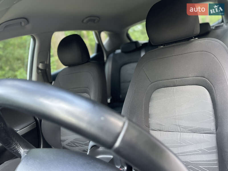 Хетчбек Kia Ceed 2016 в Львові