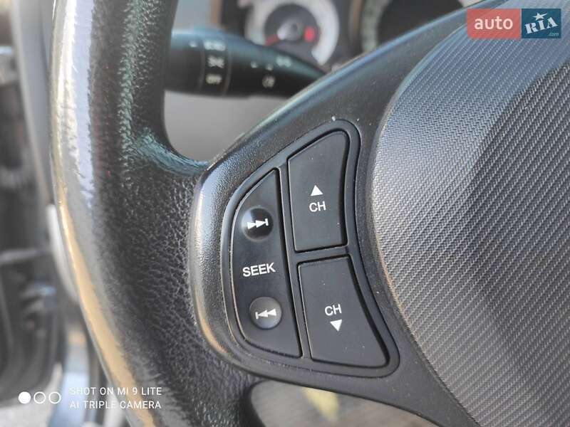 Хэтчбек Kia Ceed 2007 в Киеве
