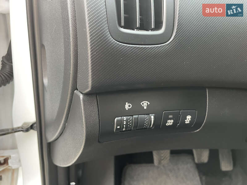 Универсал Kia Ceed 2010 в Днепре