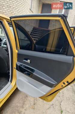 Хетчбек Kia Ceed 2007 в 