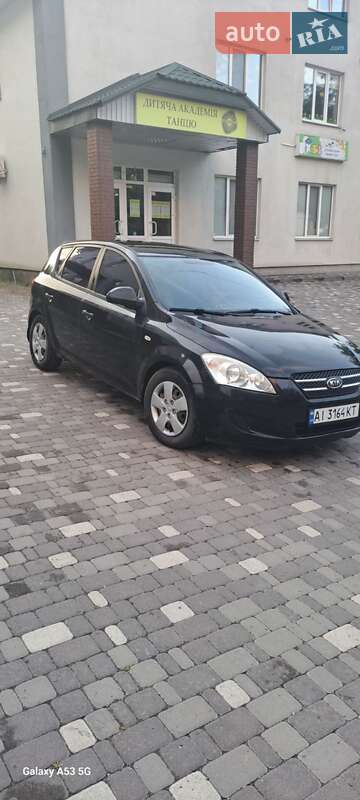 Хетчбек Kia Ceed 2007 в Обухові