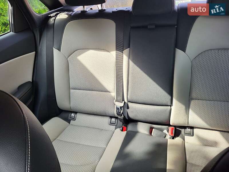 Хэтчбек Kia Ceed 2018 в Киеве
