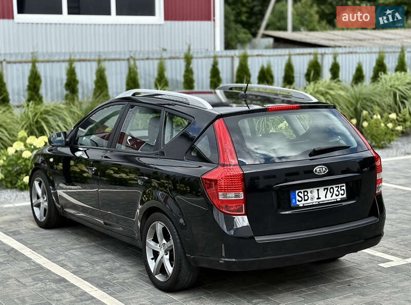 Универсал Kia Ceed 2011 в Луцке