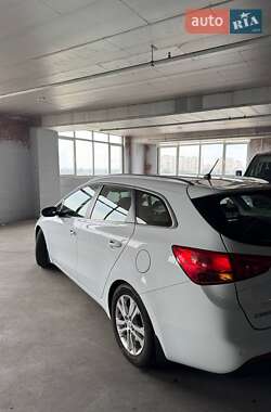 Универсал Kia Ceed 2013 в 