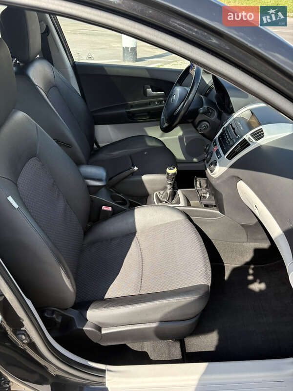 Хэтчбек Kia Ceed 2008 в Белой Церкви