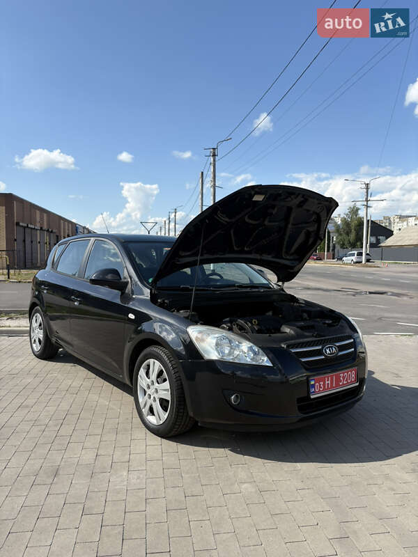Хэтчбек Kia Ceed 2008 в Белой Церкви