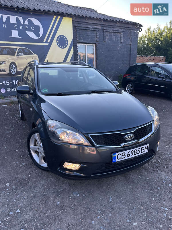 Kia Ceed 2012
