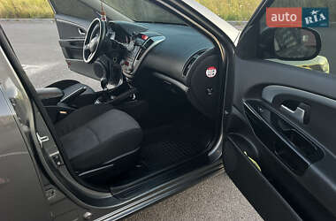 Универсал Kia Ceed 2010 в 