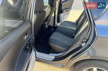 Хэтчбек Kia Ceed 2007 в 