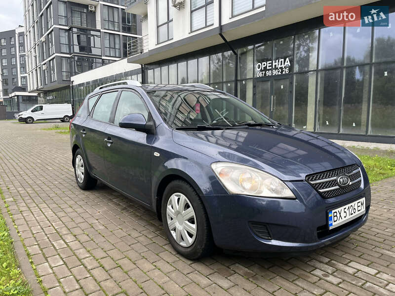 Універсал Kia Ceed 2007 в Рівному