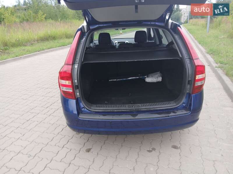 Универсал Kia Ceed 2008 в Львове