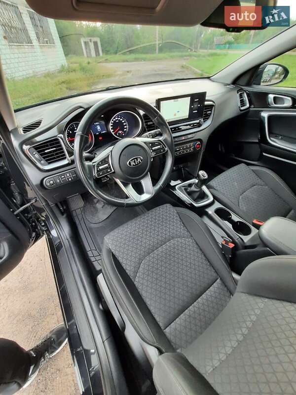Універсал Kia Ceed 2019 в Лозовій