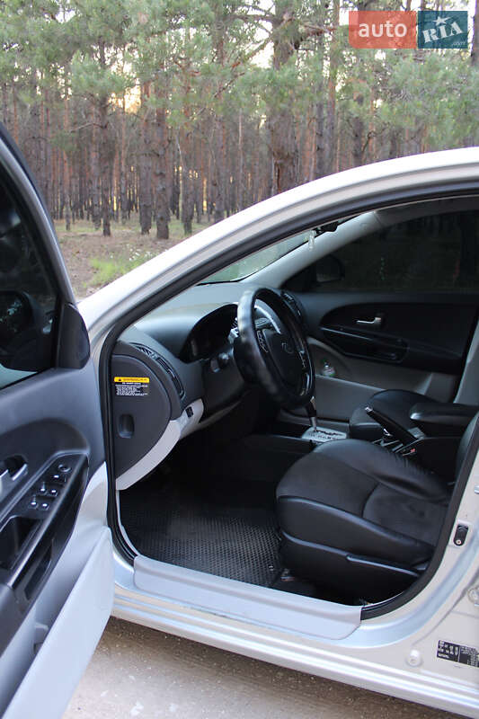 Хетчбек Kia Ceed 2007 в Миколаєві